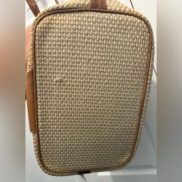 Bally Chic Tan Woven Leather Hobo Bag - Picture 9 of 9